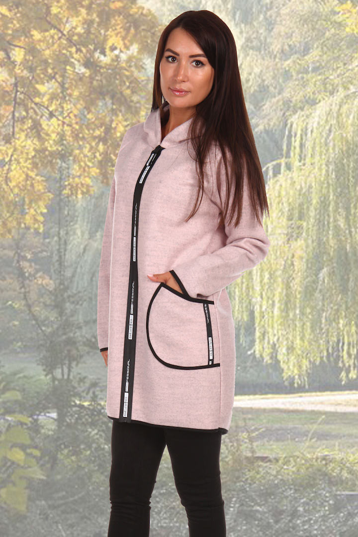 Фото товара 20114, пальто-толствка пудрового цвета